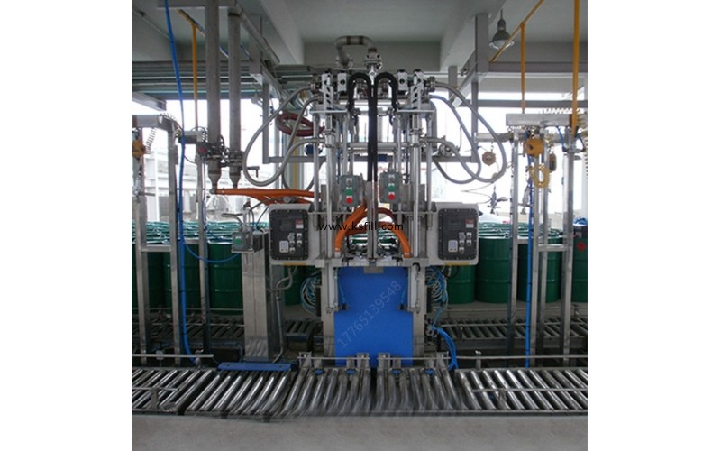 200L地坪漆單頭跟蹤式包裝機