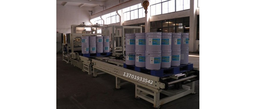 18L自動碼垛灌裝機(jī)的特點(diǎn)和功能